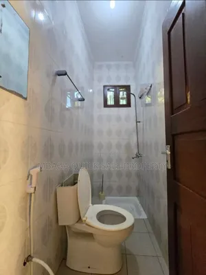 3bdrm Apartment in Mikocheni for rent
