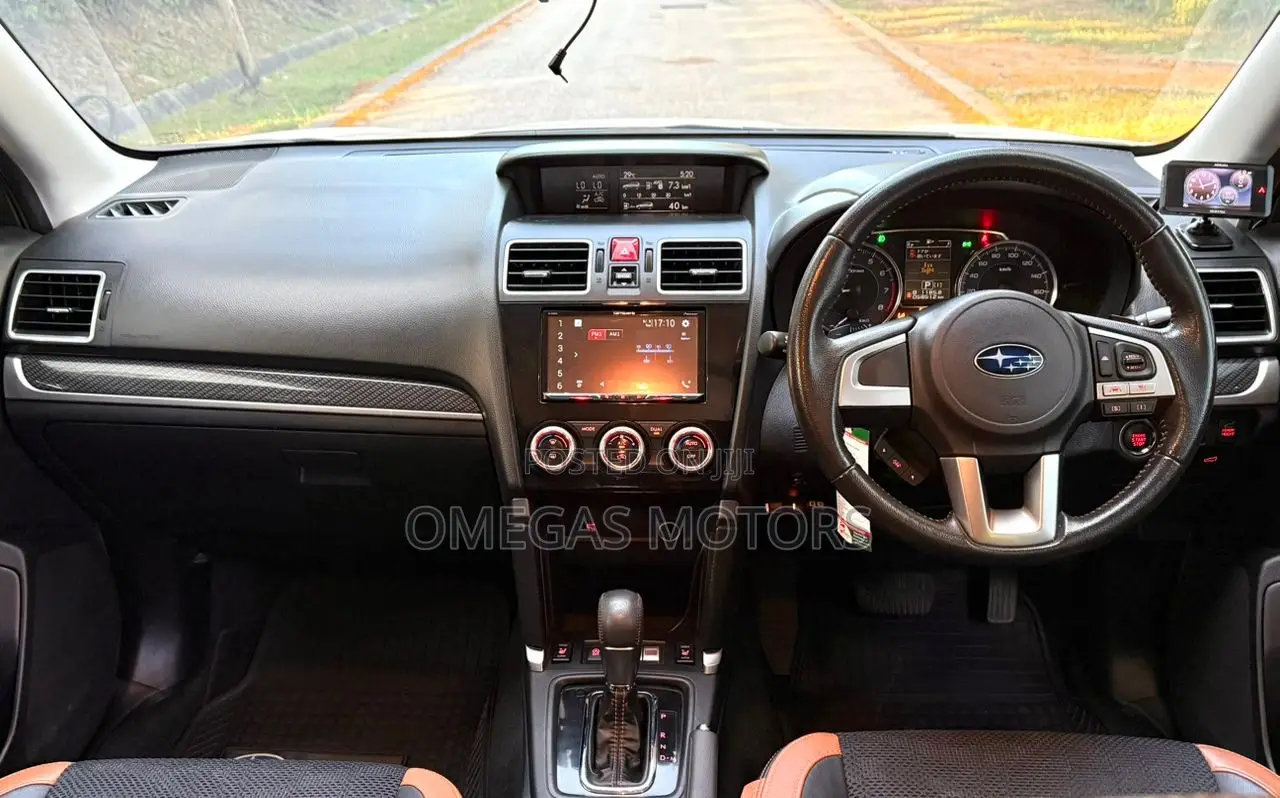 Subaru Forester 2017 White