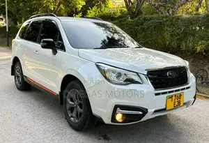 Subaru Forester 2017 White