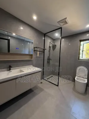 Furnished 3bdrm Apartment in Oyster Bay for sale