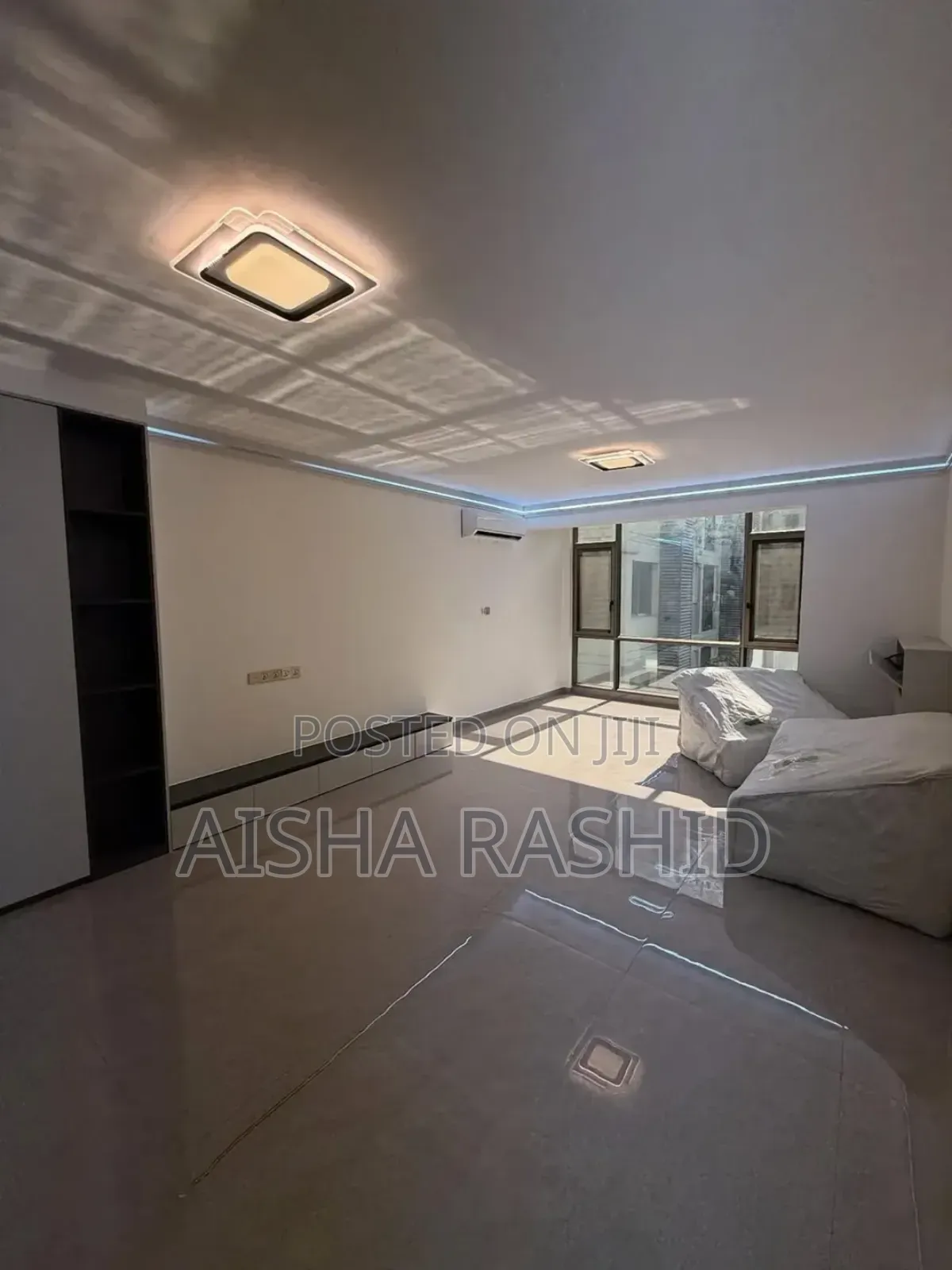 Furnished 3bdrm Apartment in Oyster Bay for sale
