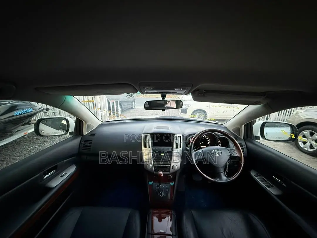 Toyota Harrier 2.4 2009 White