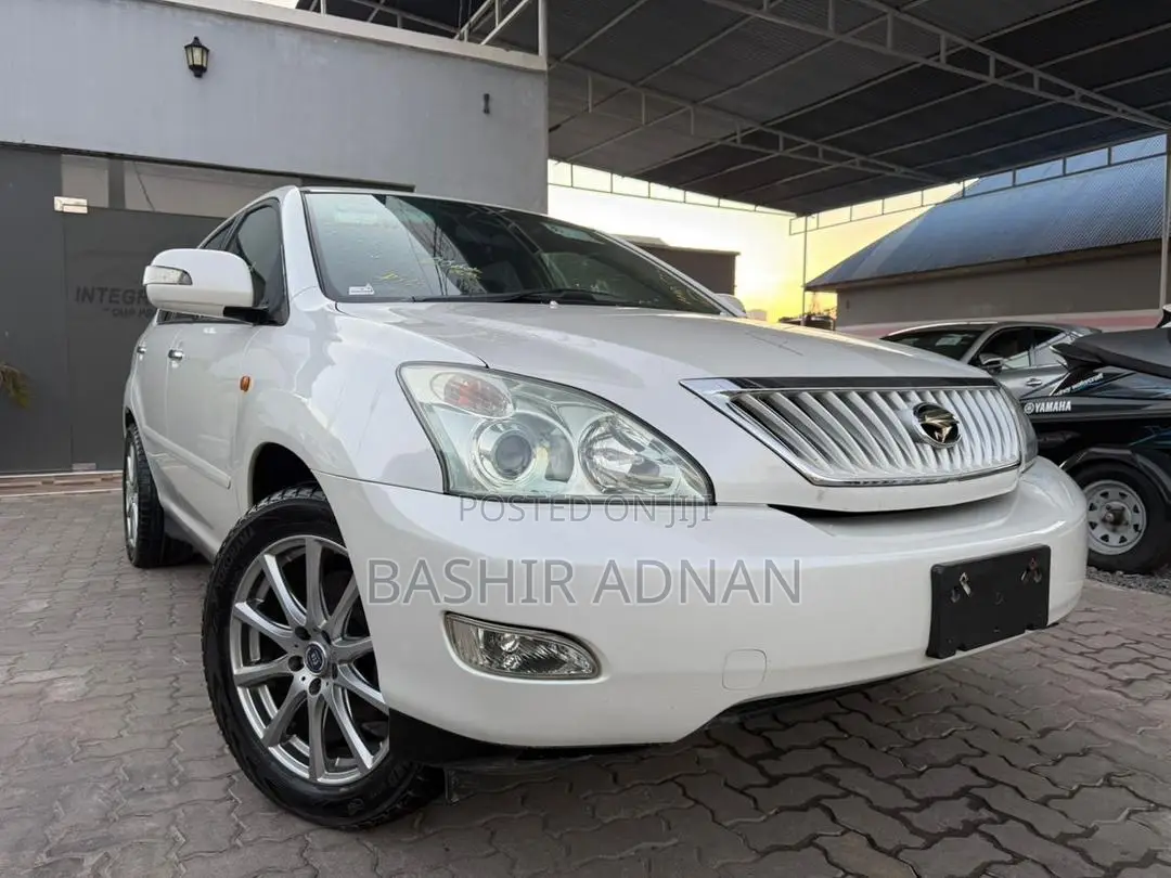 Toyota Harrier 2.4 2009 White