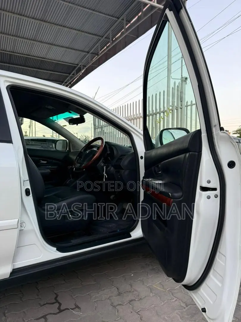 Toyota Harrier 2.4 2009 White