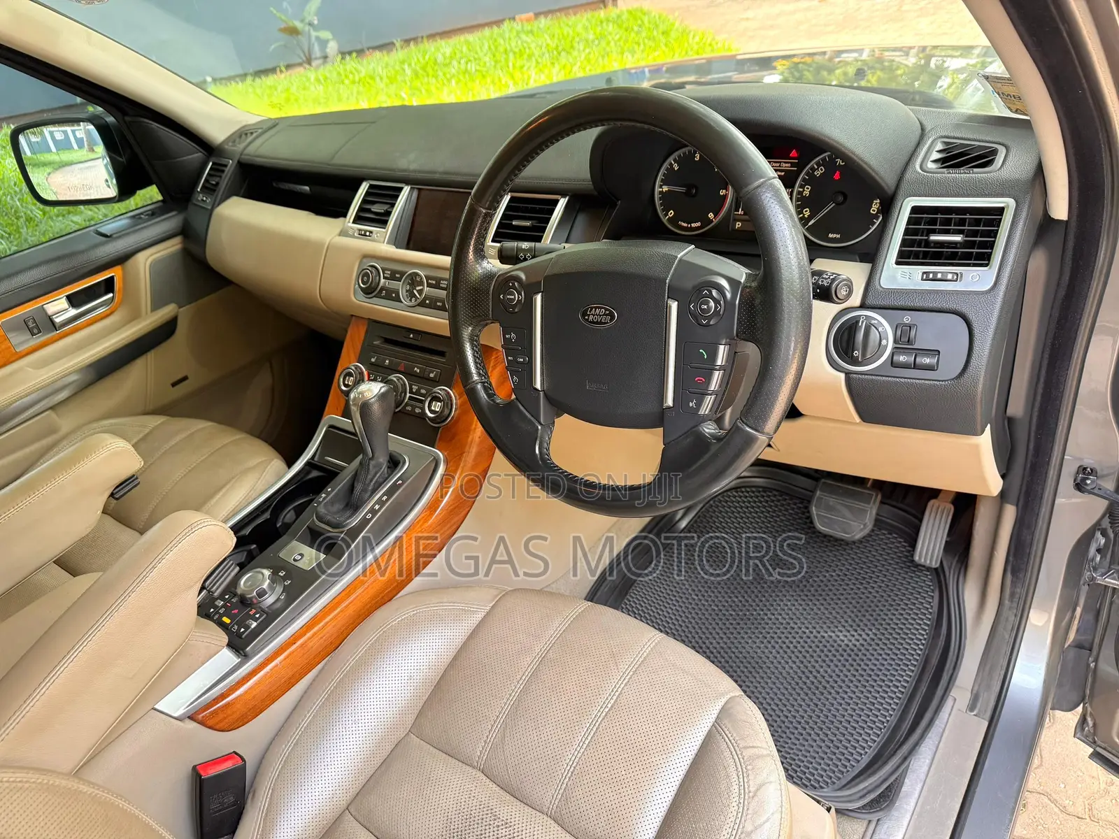 Land Rover Range Rover Sport 2010 Gray