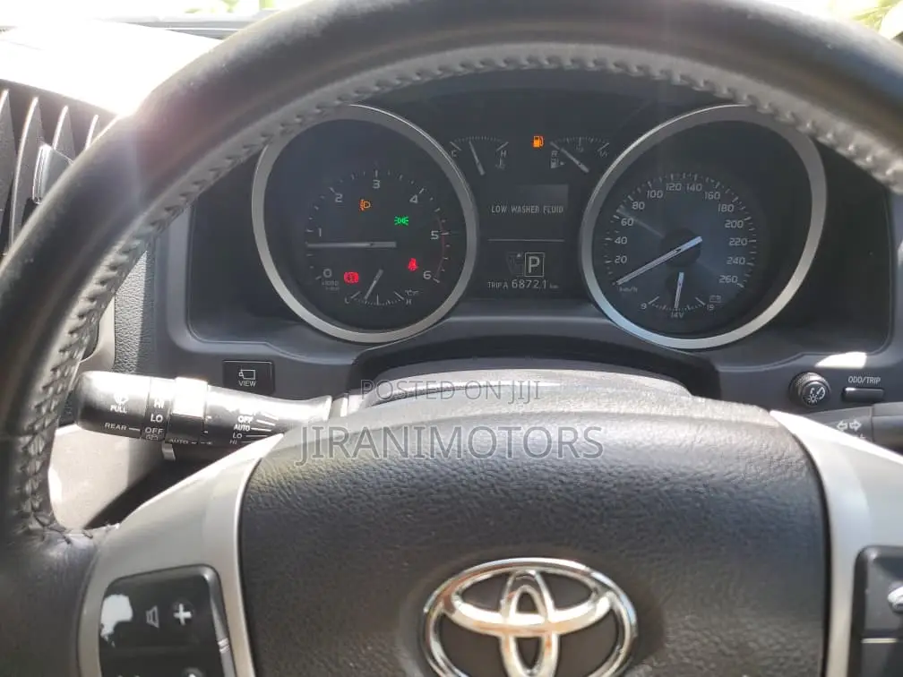 Toyota Land Cruiser 4.5 V8 VXR 2015 White
