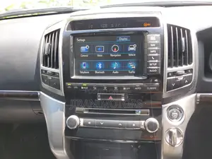 Toyota Land Cruiser 4.5 V8 VXR 2015 White