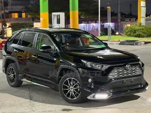 Toyota RAV4 2020 Black