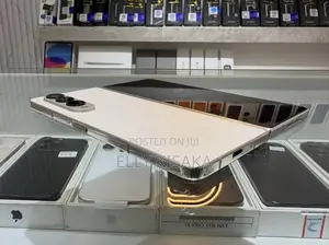 New Samsung Galaxy Z Fold4 256 GB Gold