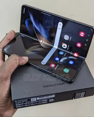 New Samsung Galaxy Z Fold4 256 GB Black
