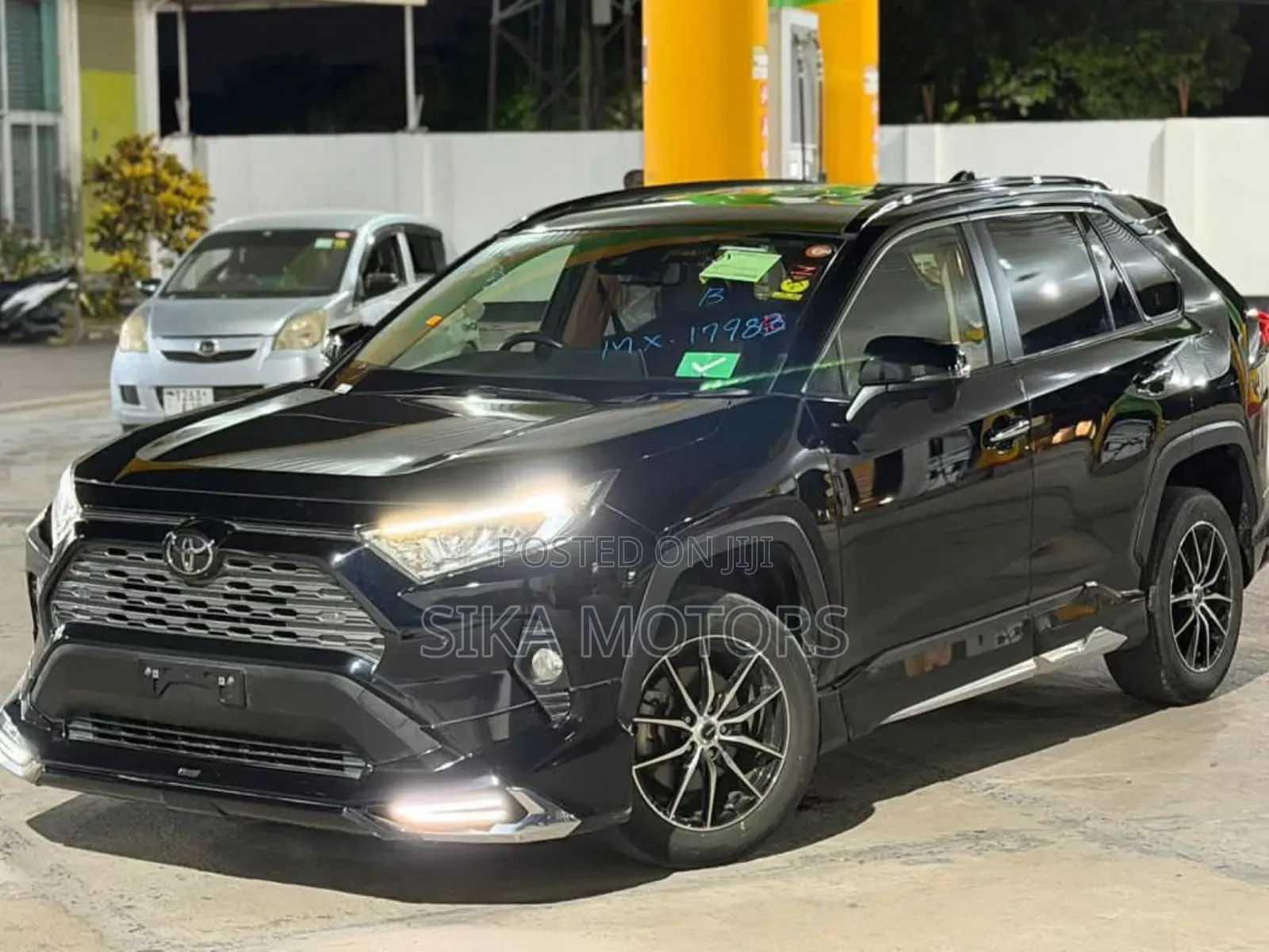 Toyota Harrier 2020 Black