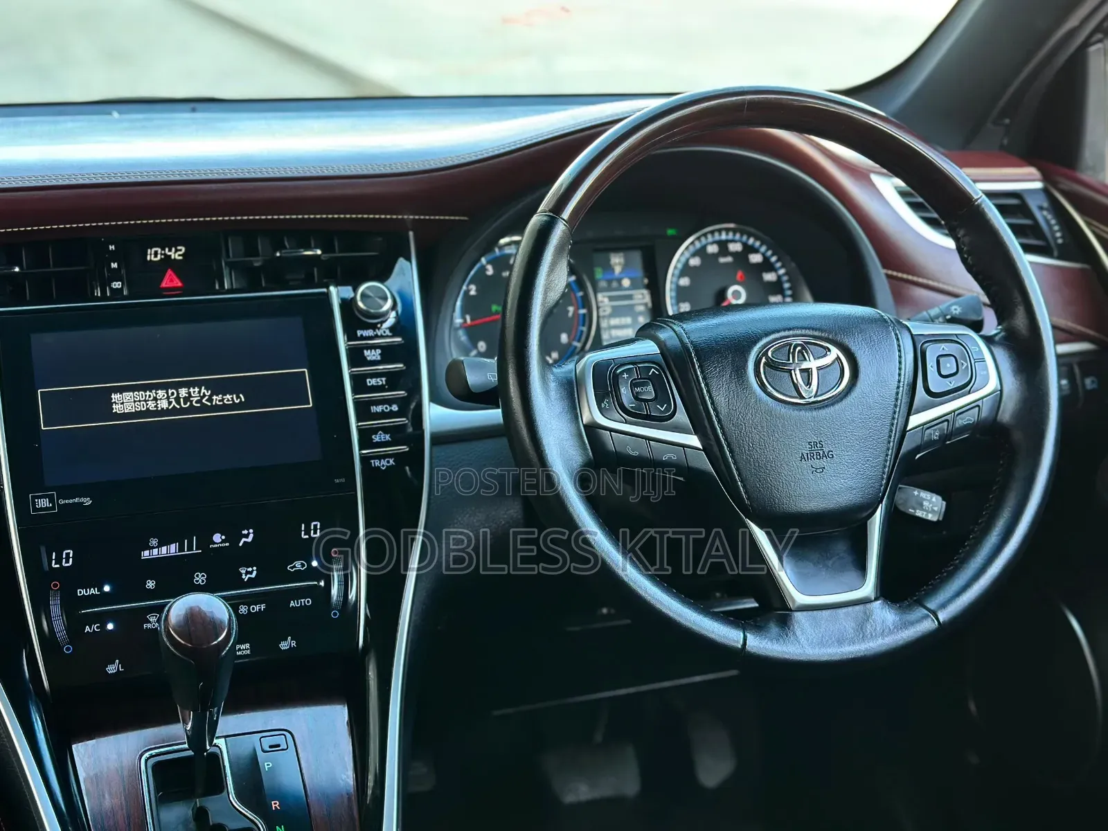 Toyota Harrier 2.0 2015 Black