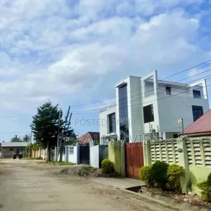 6bdrm House in Mbezi Beach Tangi for sale