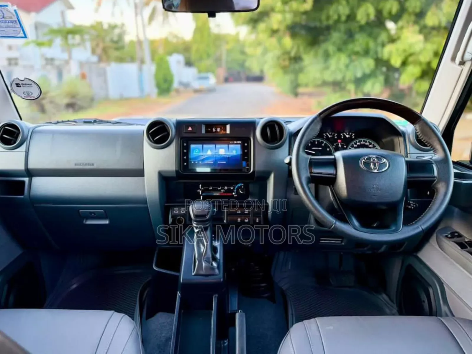 Toyota Land Cruiser 2025 Gray