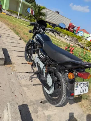 Bajaj Boxer 125 2025 Black