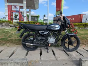 Bajaj Boxer 125 2025 Black