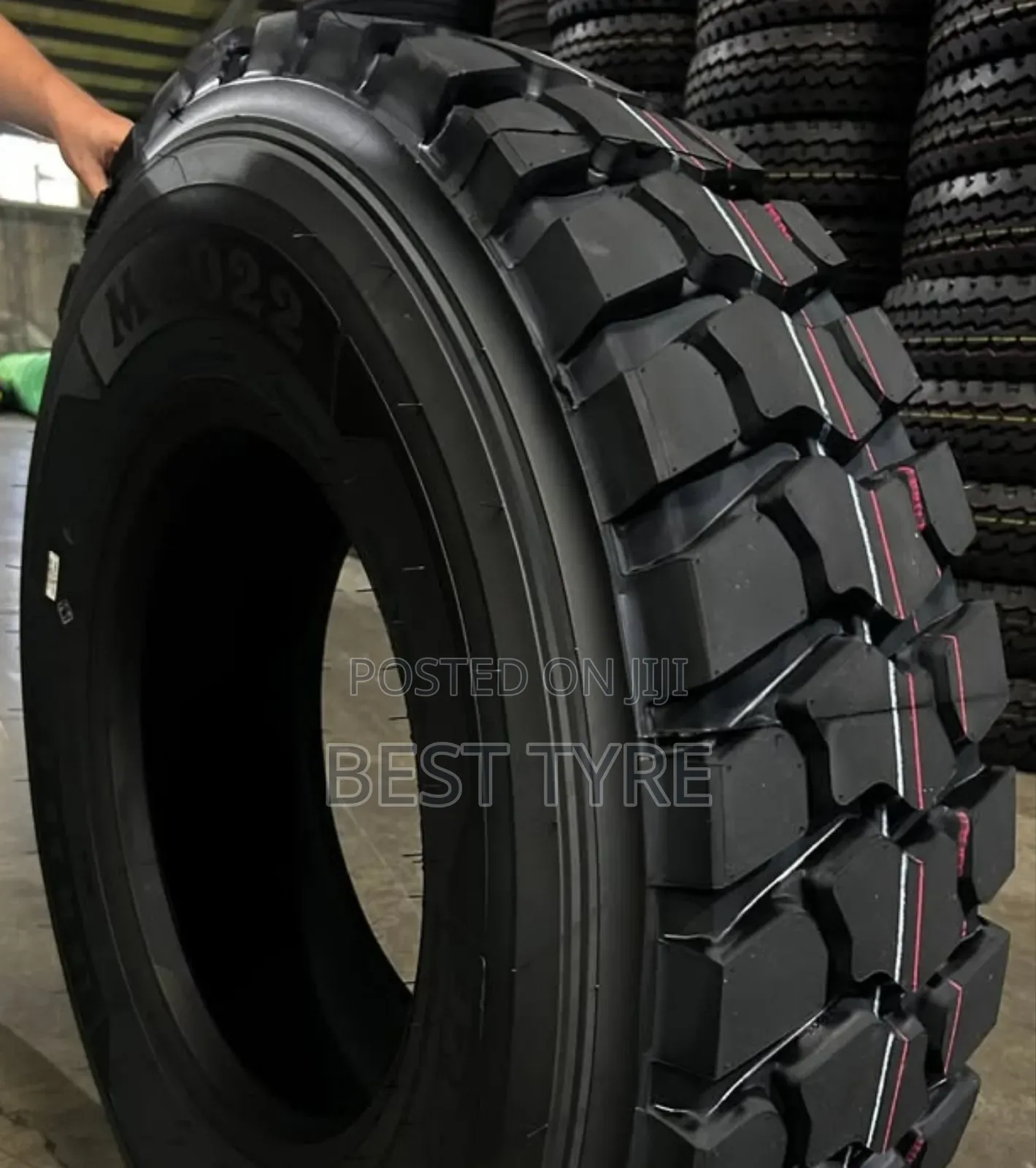 13r22.5 Roadking M3022