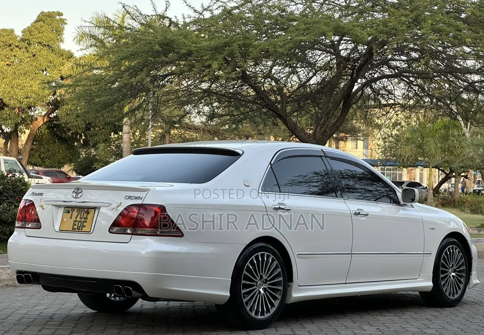 Toyota Crown 2006 White