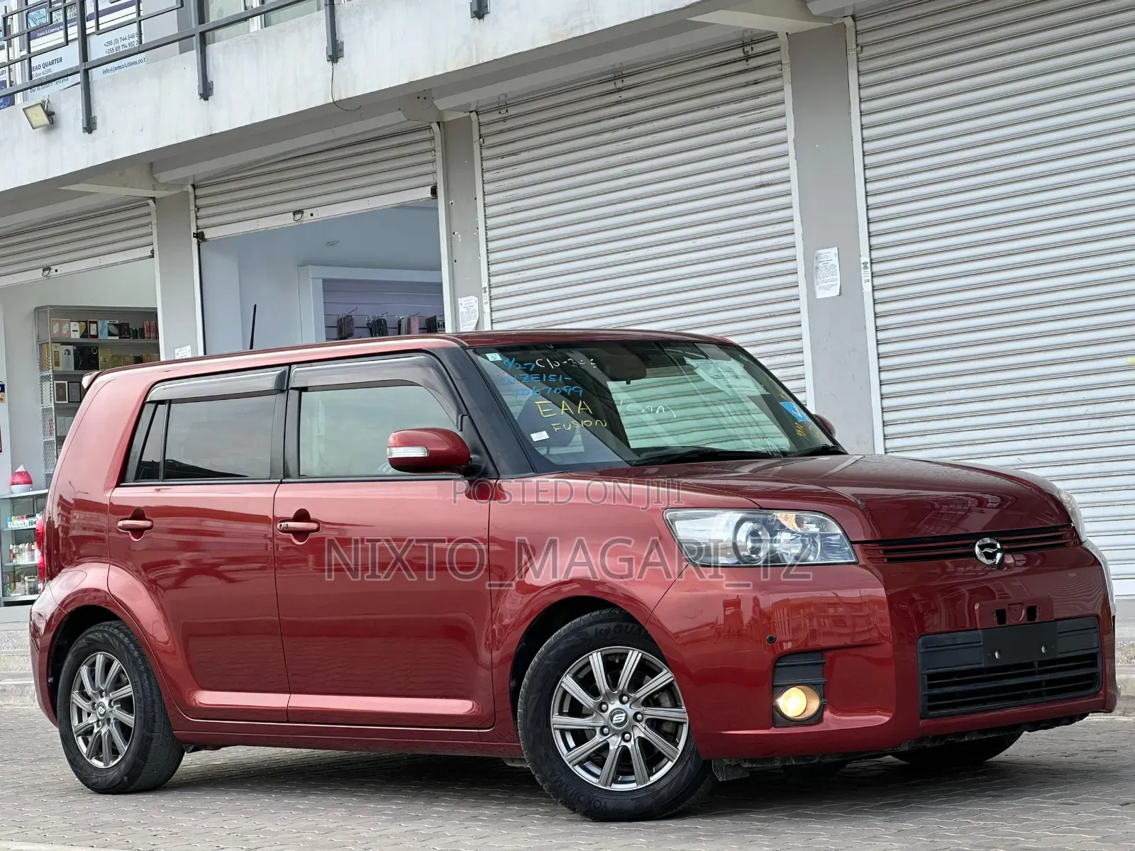Toyota Corolla Rumion 2010 Red