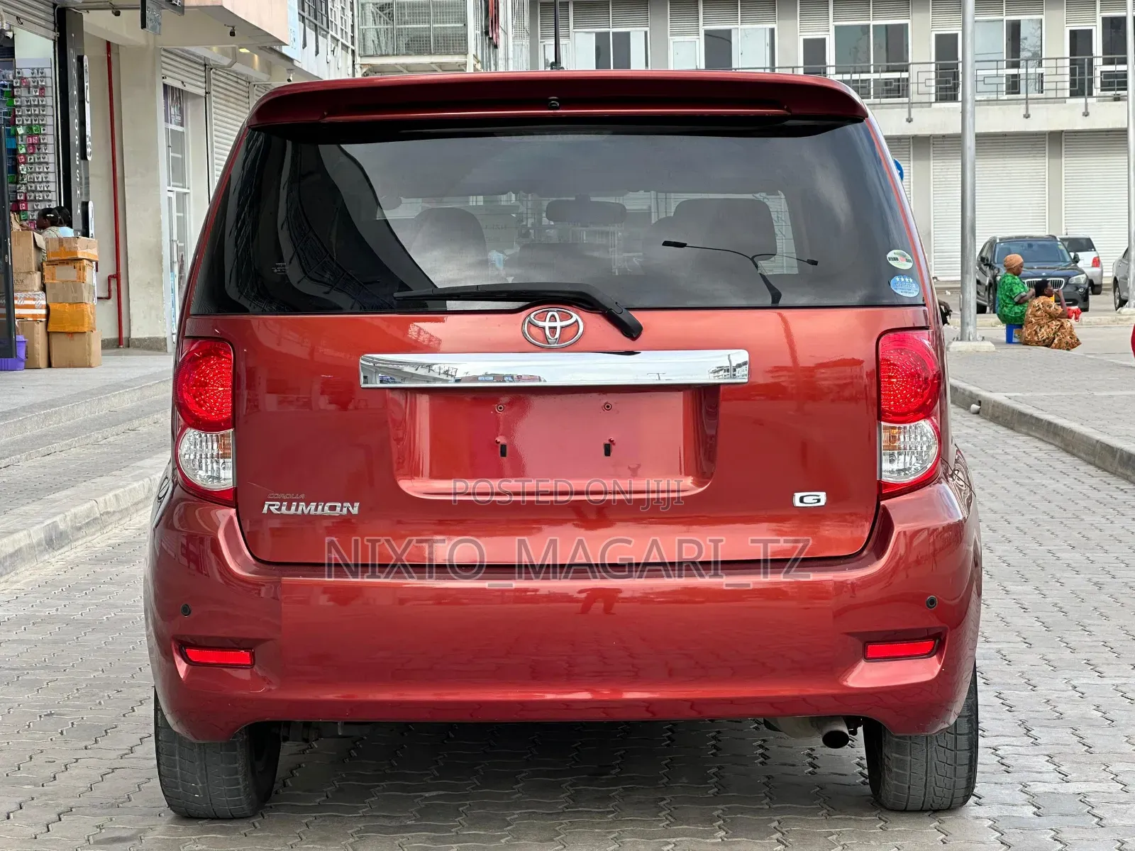 Toyota Corolla Rumion 2010 Red