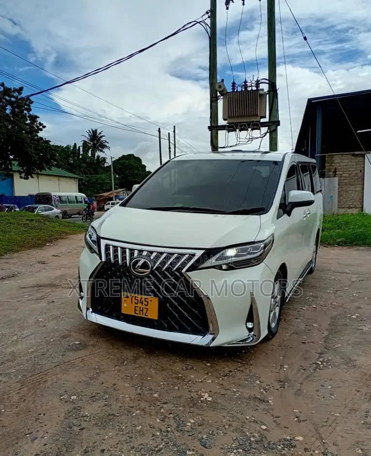 Toyota Alphard 2014 White