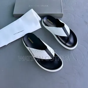 Sendo or Men's Leather Sandals Balenciaga Branded