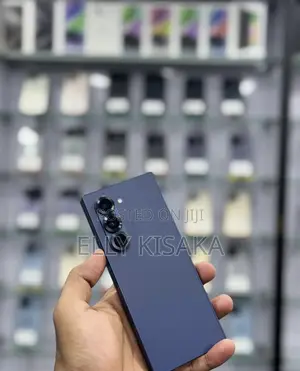 New Samsung Galaxy Z Fold6 256 GB Blue