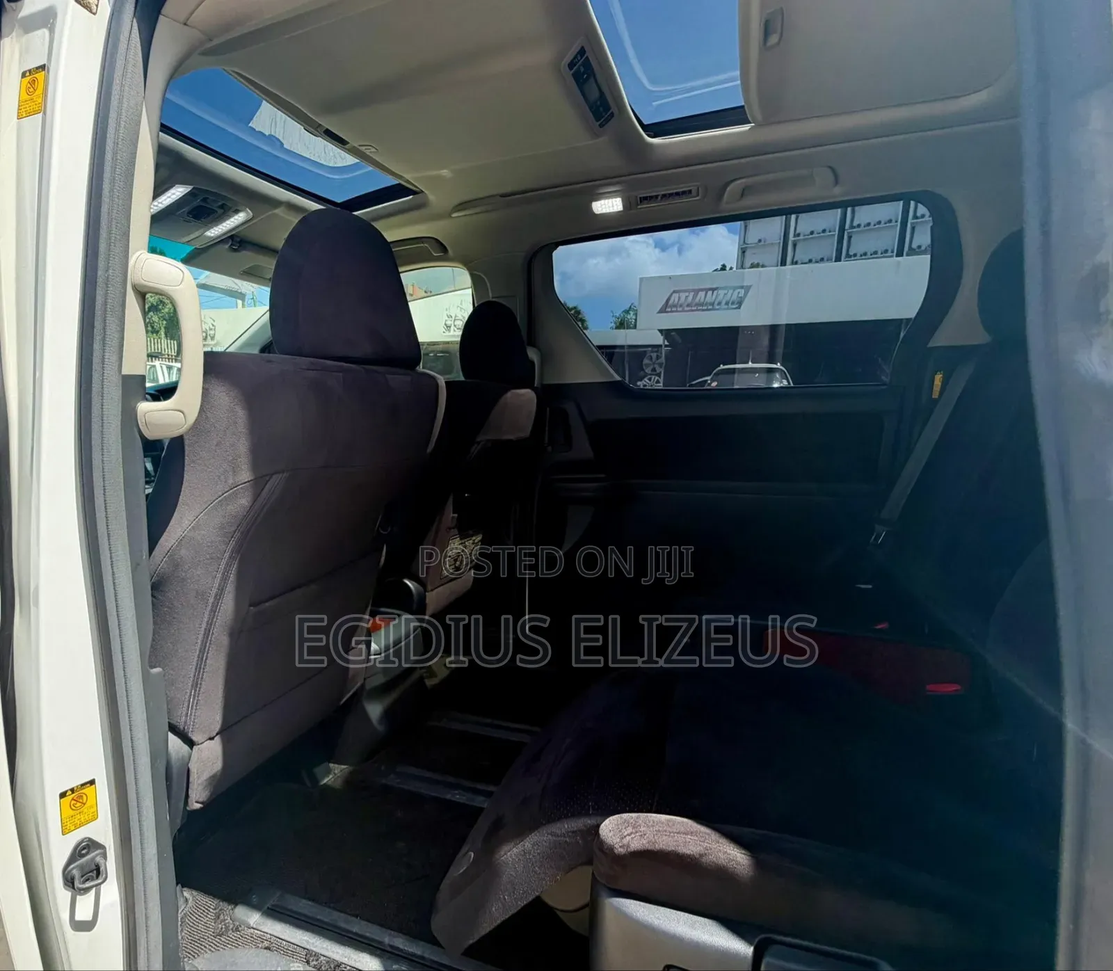 Toyota Alphard 2010 White