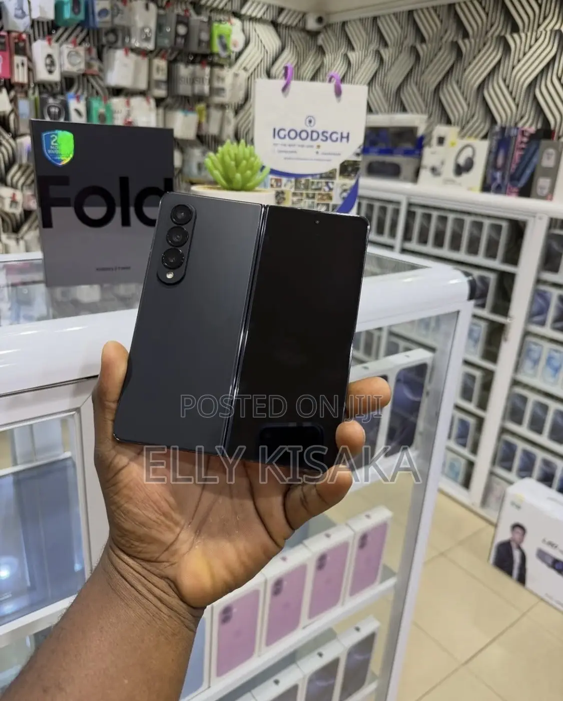 New Samsung Galaxy Z Fold4 256 GB Gray