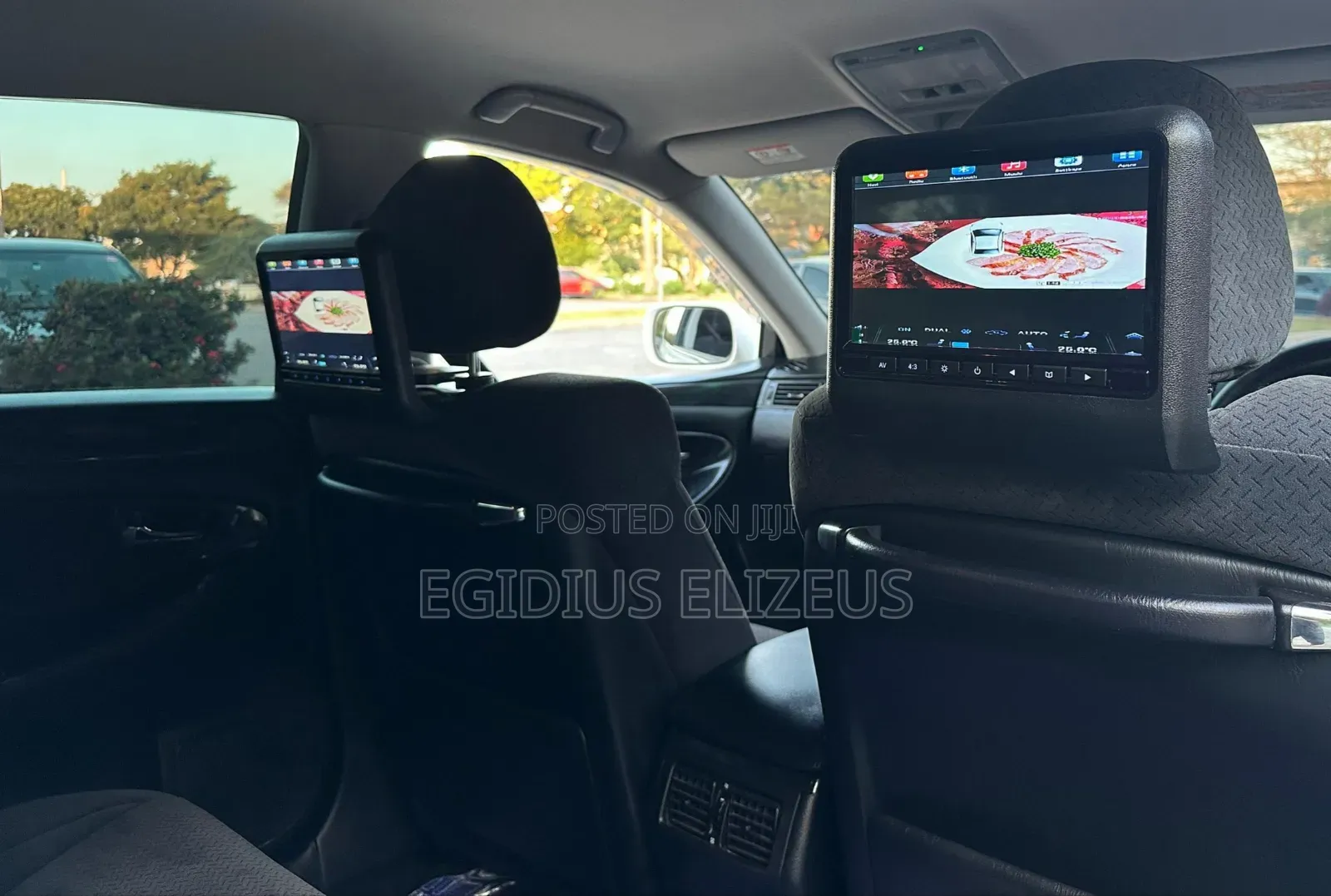 Toyota Crown 2006 White