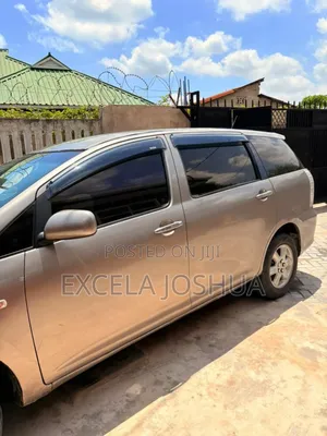 Toyota Wish 2005 Silver