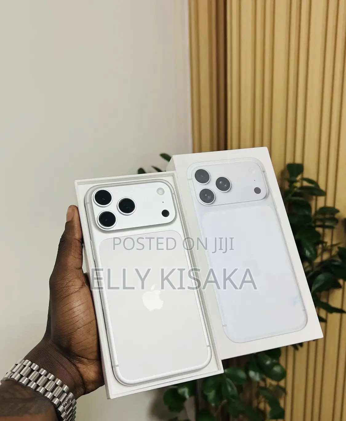 New Apple iPhone 17 Pro Max 256 GB White
