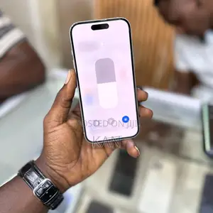 Apple iPhone 15 128 GB Green