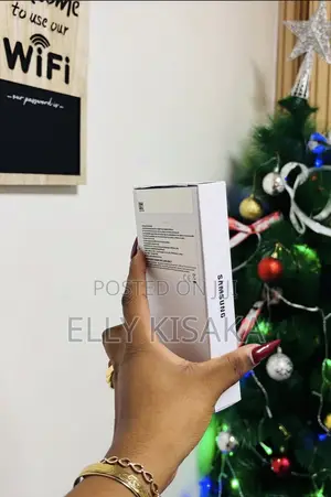 New Samsung Galaxy A17 5G 128 GB Blue