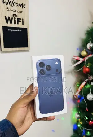 New Apple iPhone 17 Pro Max 256 GB Blue
