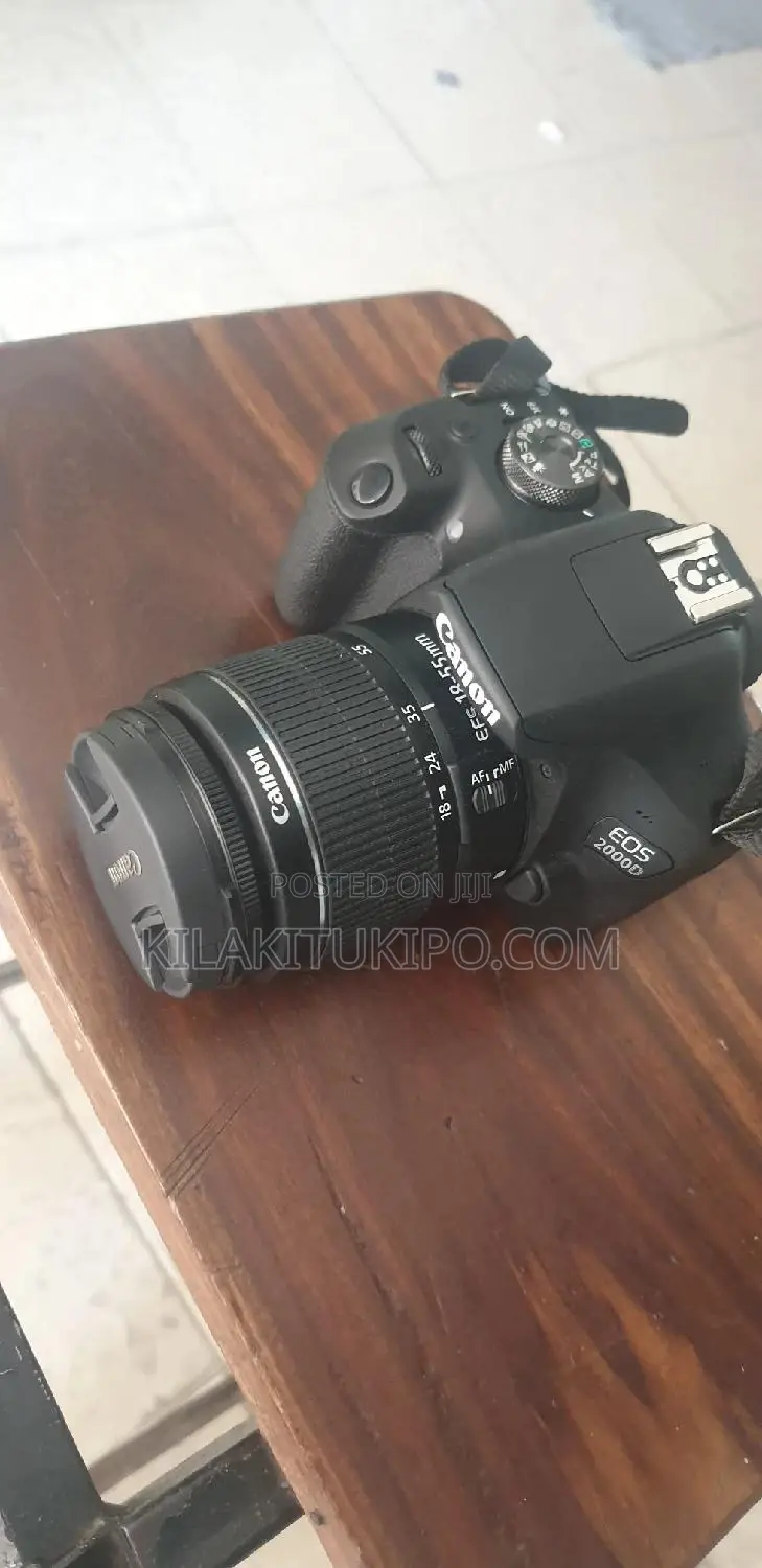 CANON Camera EOS 2000D
