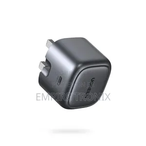 Ugreen 30w Uk Pin Type‐C Gan Fast Charger Cd305