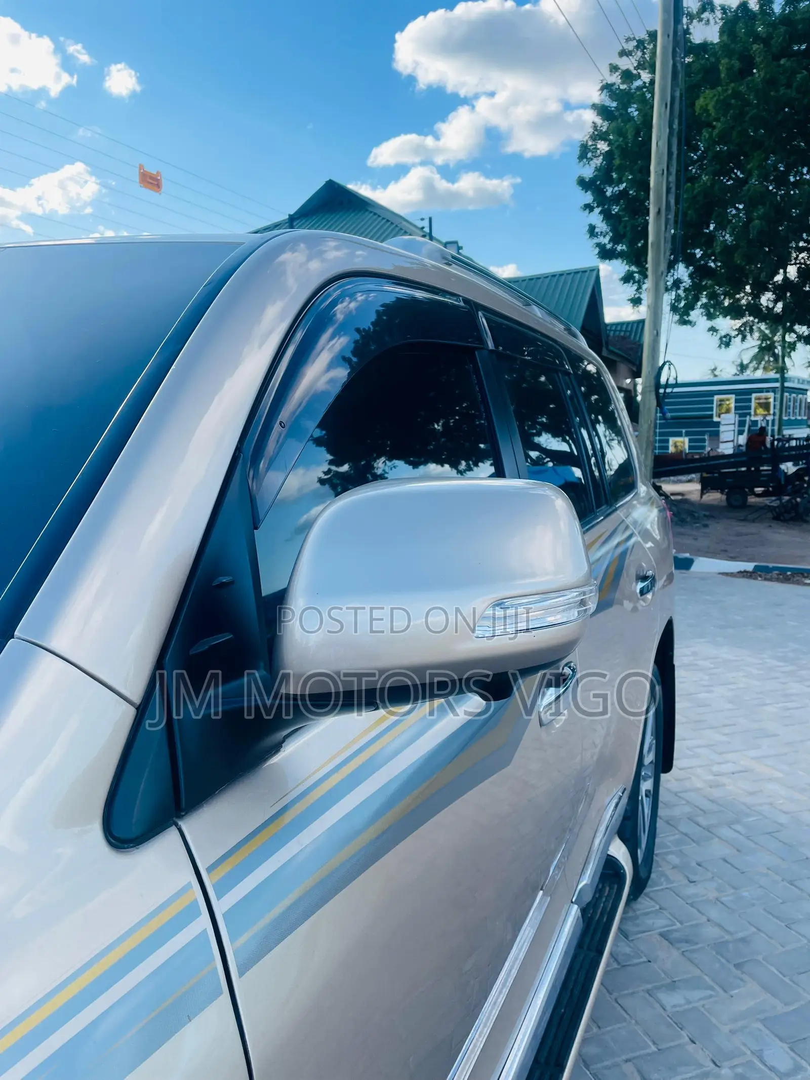 Toyota Land Cruiser 2016 Gold