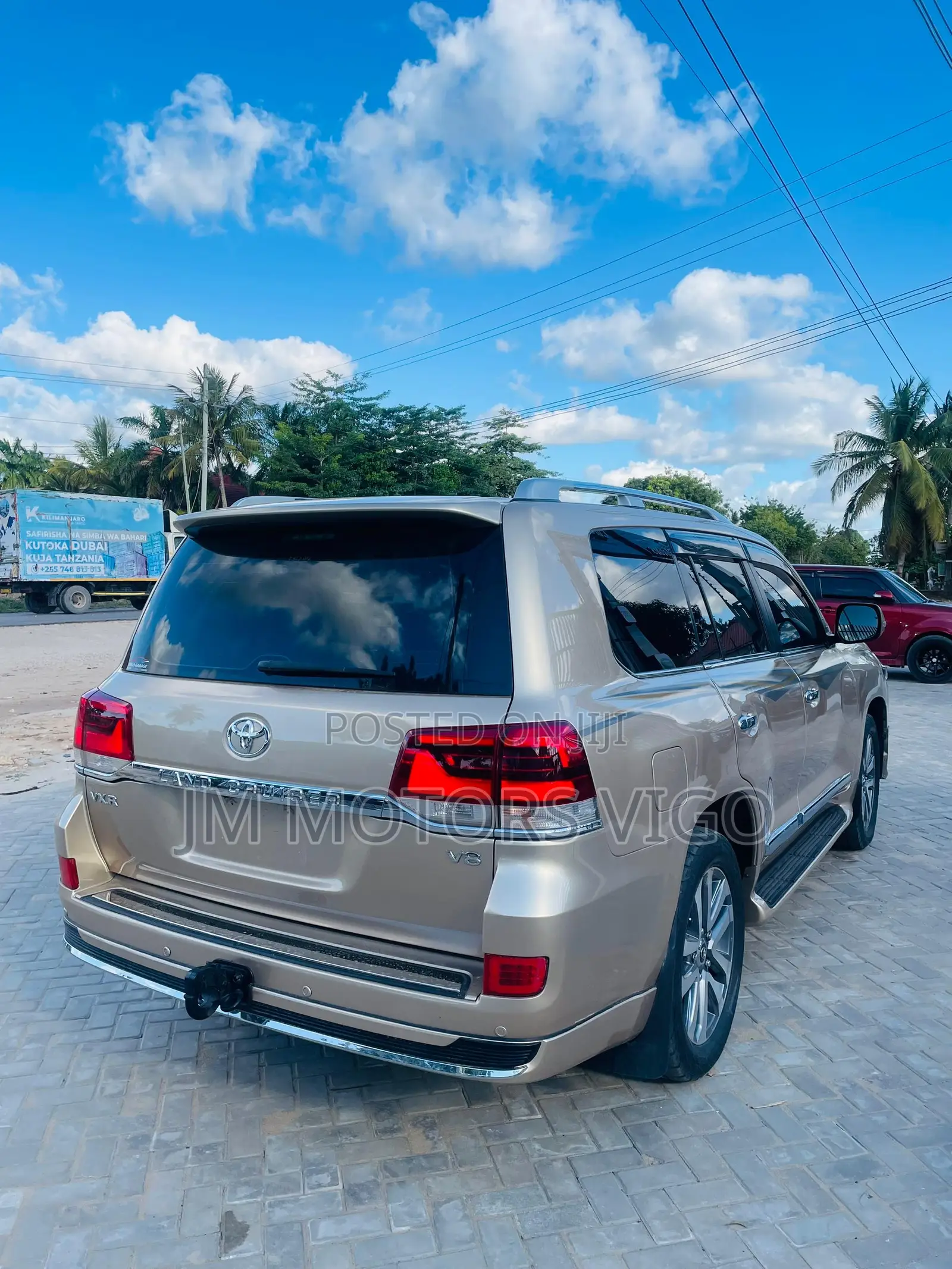 Toyota Land Cruiser 2016 Gold