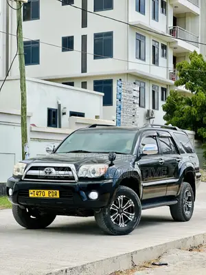 Toyota Hilux Surf 2.7 SSR 2007 Black