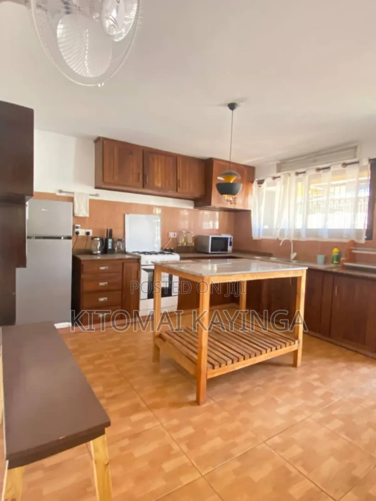 3bdrm House in Ada Estate for rent