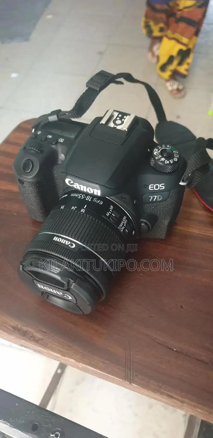 CANON Camera EOS 77D