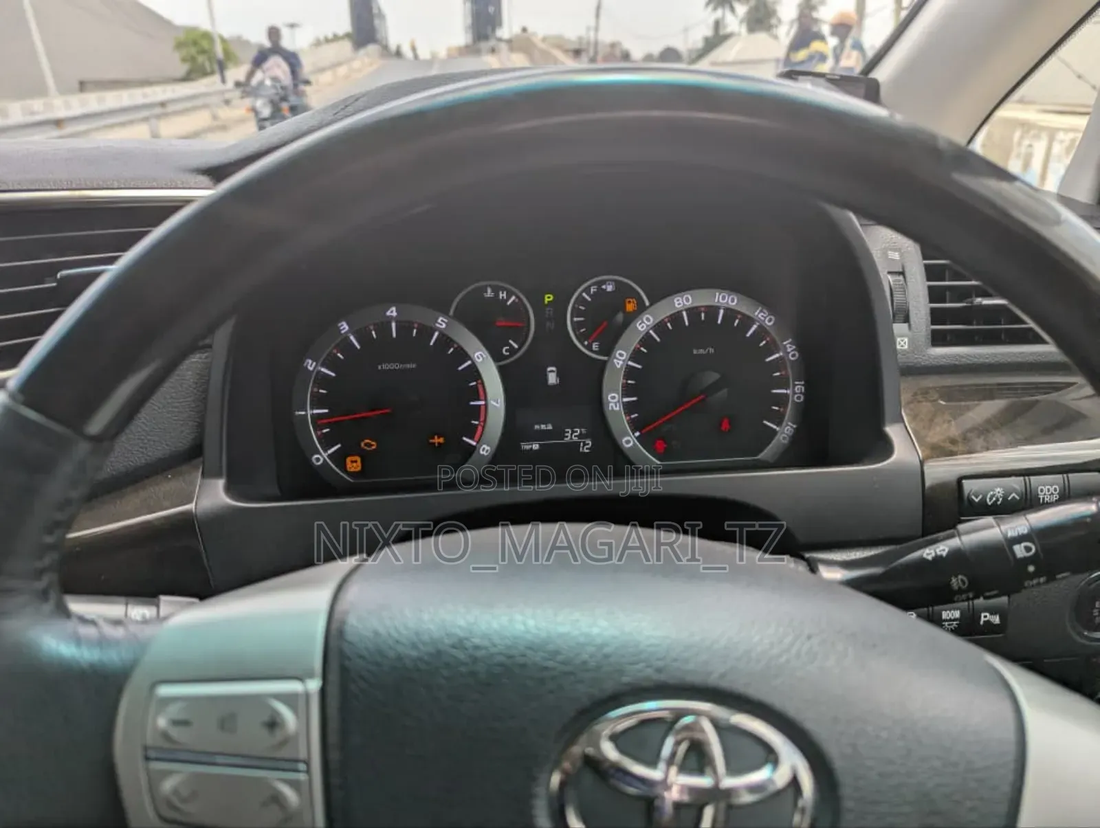 Toyota Vellfire 2011 Black