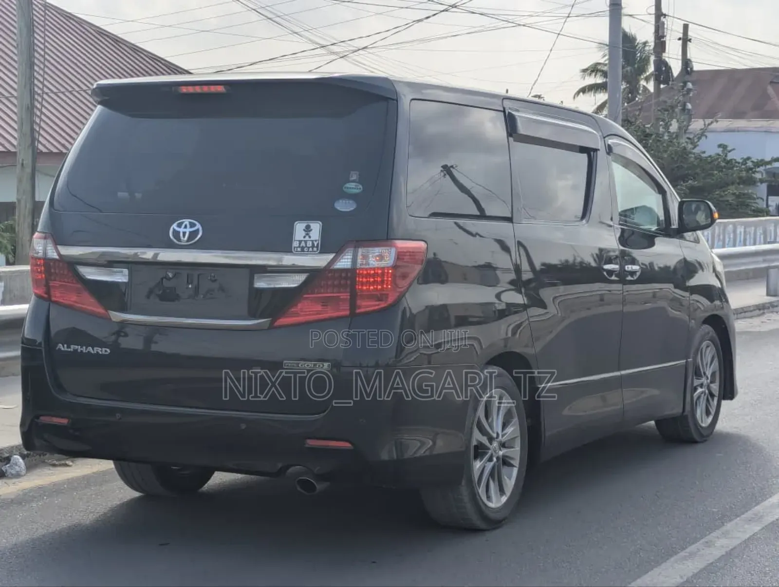 Toyota Alphard 2014 Black