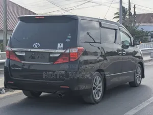 Toyota Alphard 2014 Black