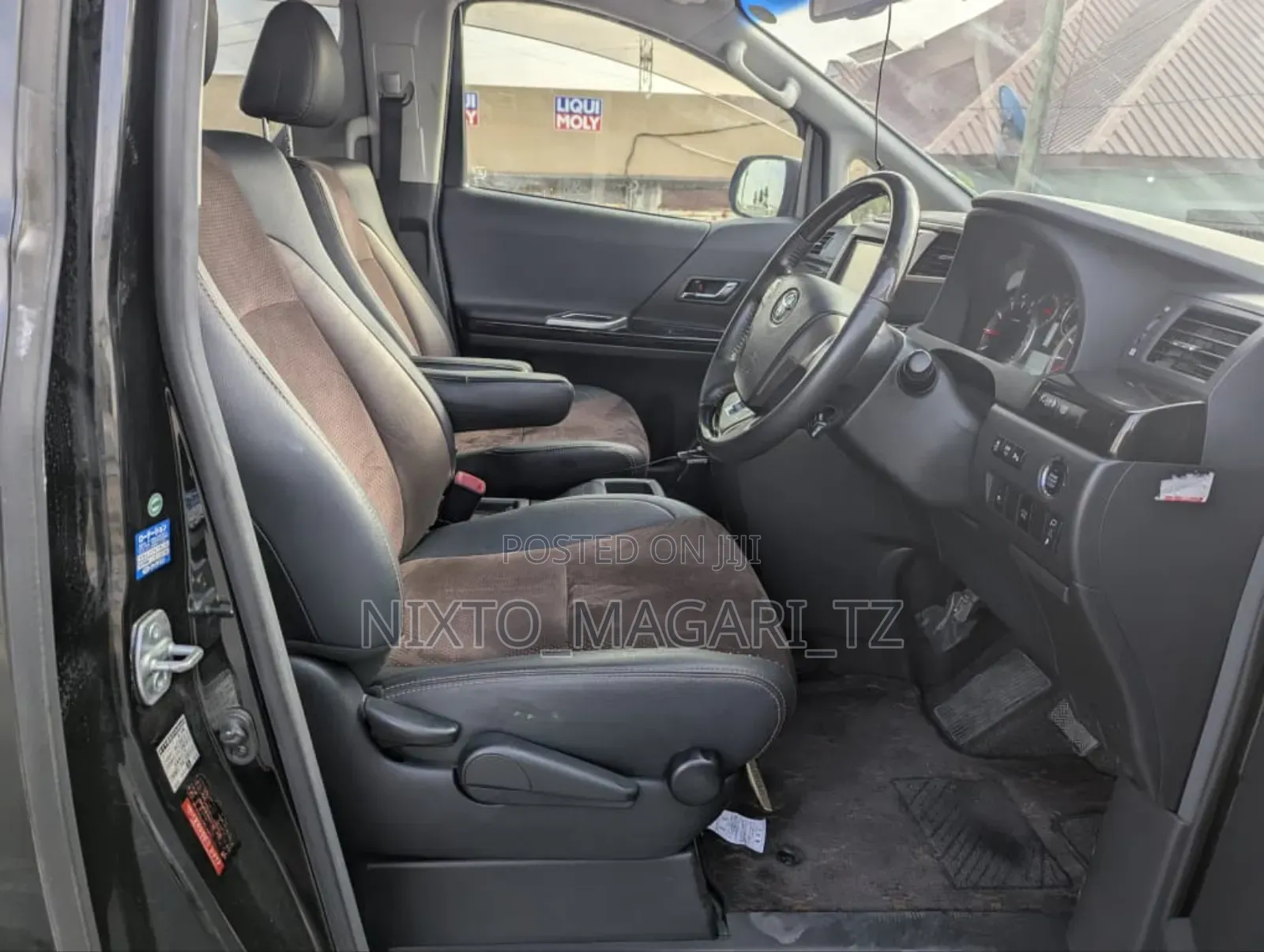 Toyota Alphard 2014 Black