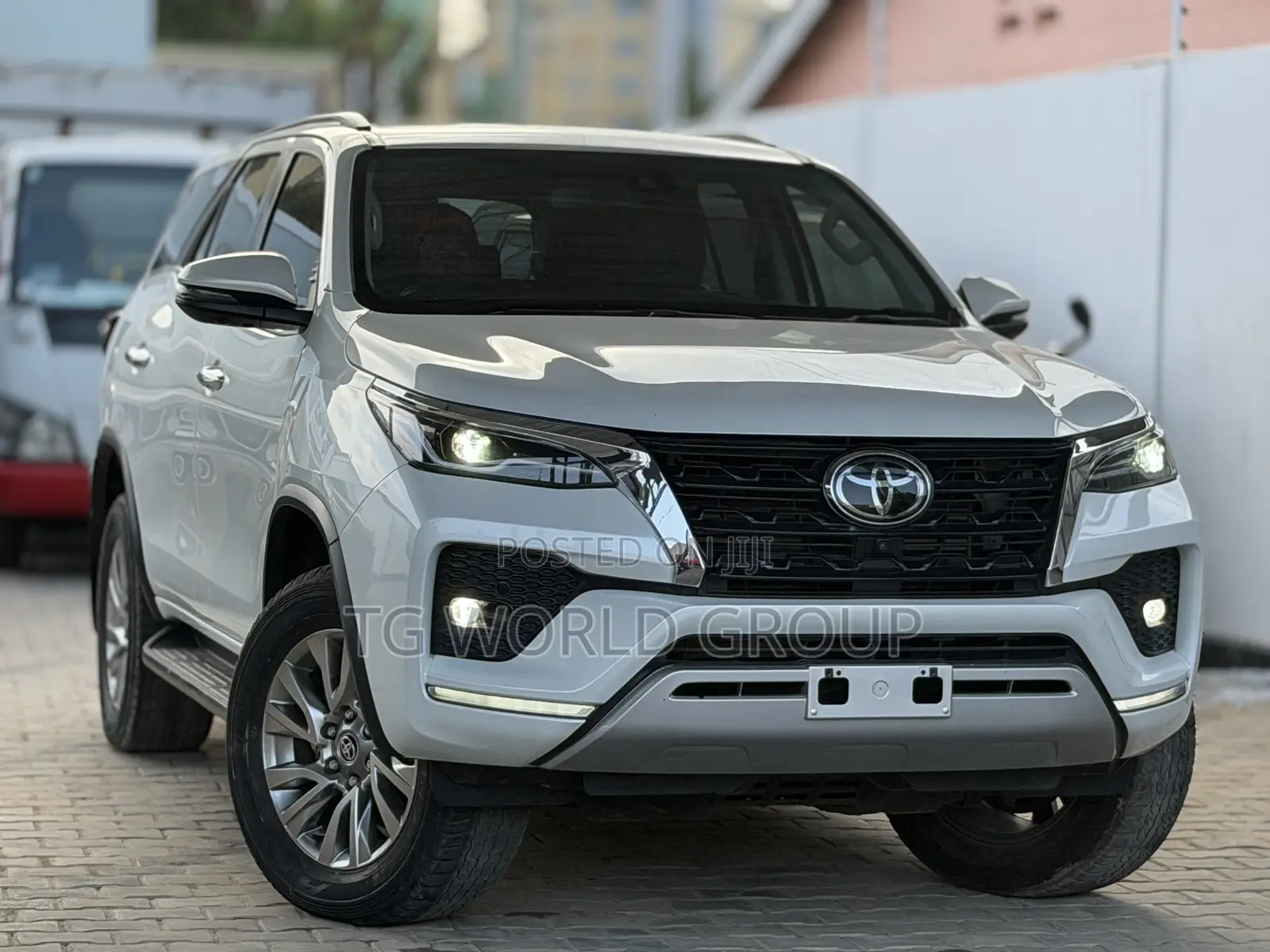 Toyota Fortuner 2.8 D AWD 2022 White