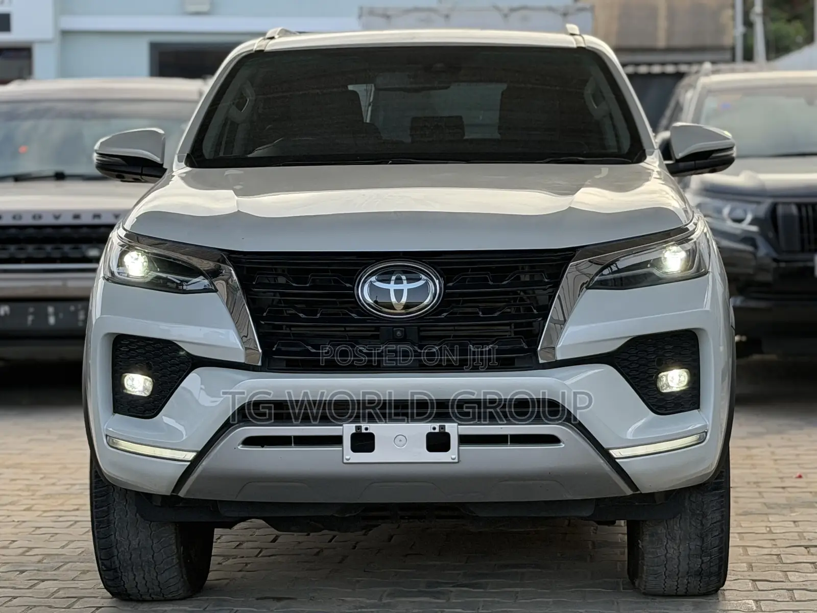 Toyota Fortuner 2.8 D AWD 2022 White