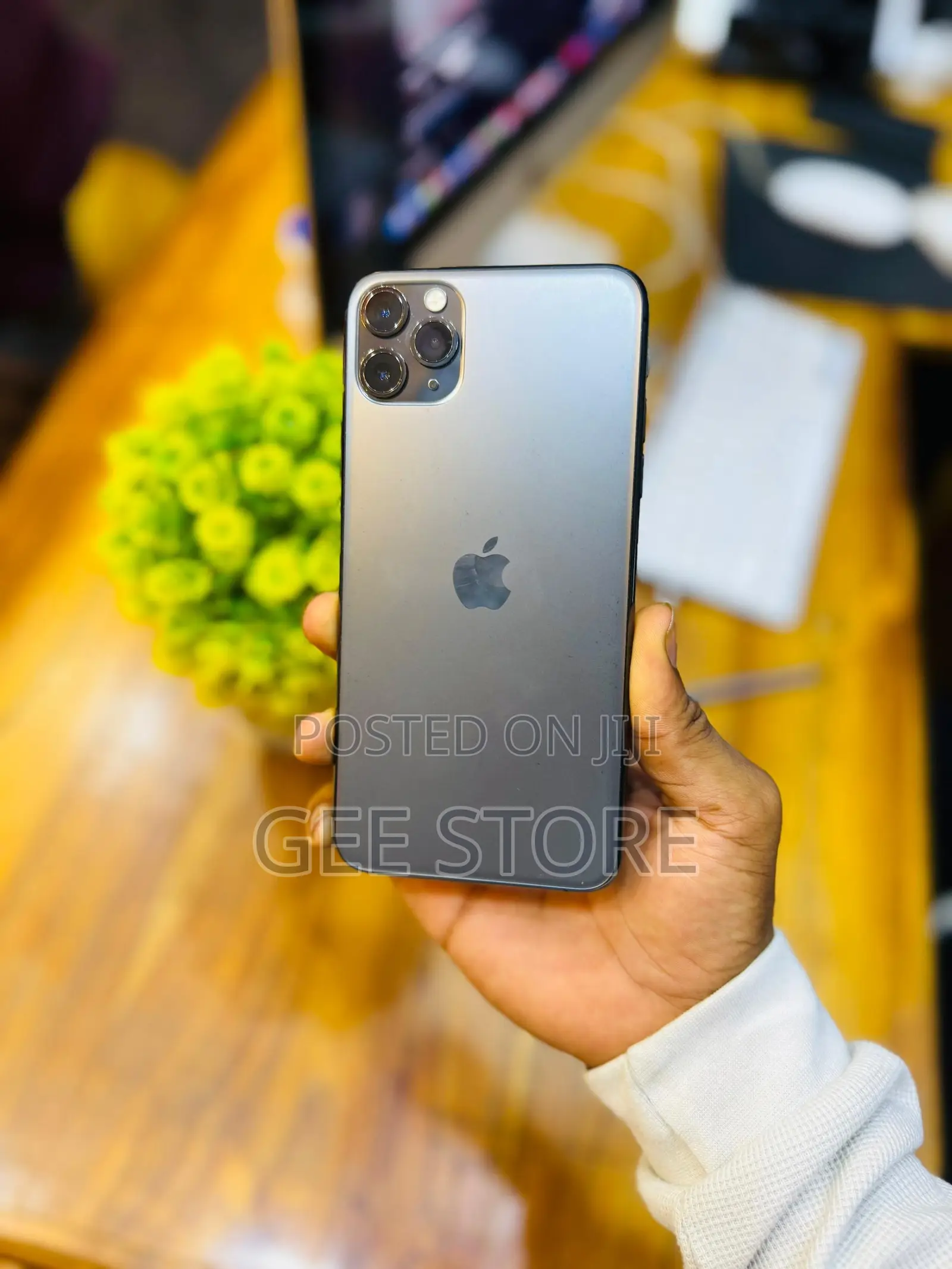 iPhone 11 Pro Max
