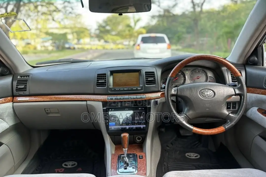 Toyota Mark II 2.0 AWD 2004 Silver